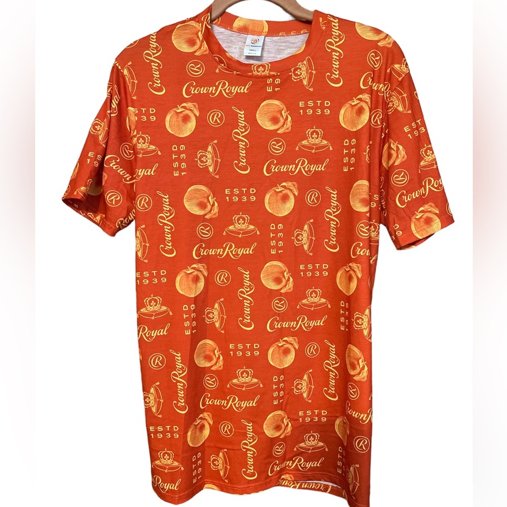 T-shirt size Large